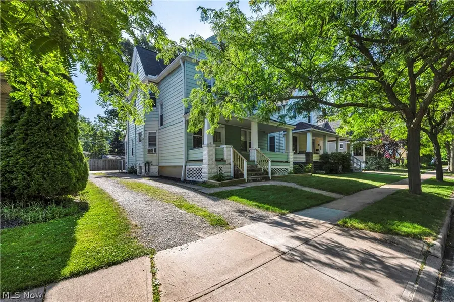 1559 Hopkins Avenue, Lakewood, OH 44107 - #3