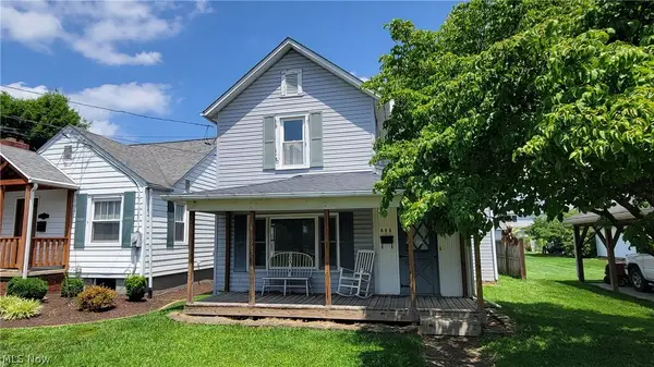 603 Poplar Avenue, Williamstown, WV 26187