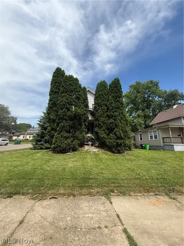 804 Erie S Street, Massillon, OH 44646