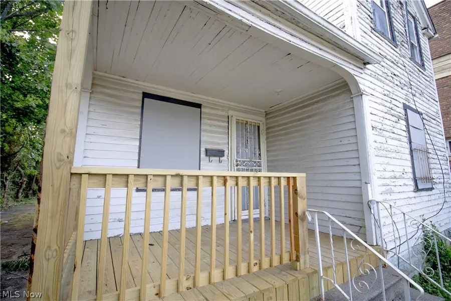 3448 E 149th Street, Cleveland, OH 44120 - #2