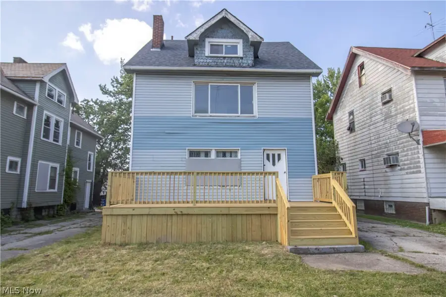 12707 Harvard Avenue, Cleveland, OH 44105 - #2