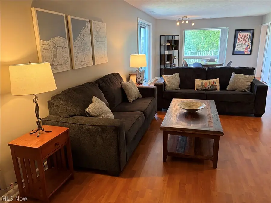 1900 Grove Court #114, Cleveland, OH 44113 - #2