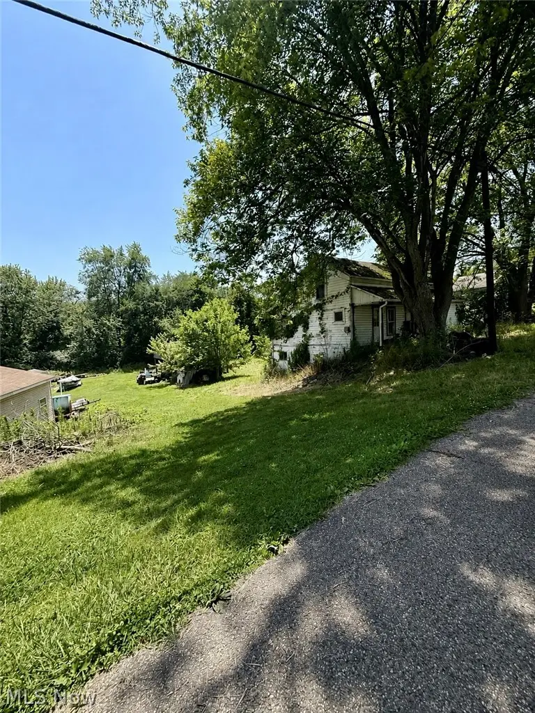 4123 Main Street, New Philadelphia, OH 44663 - #2