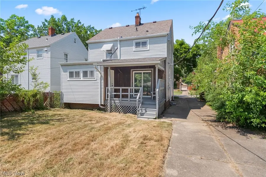 16805 Milburn Avenue, Cleveland, OH 44135 - #2