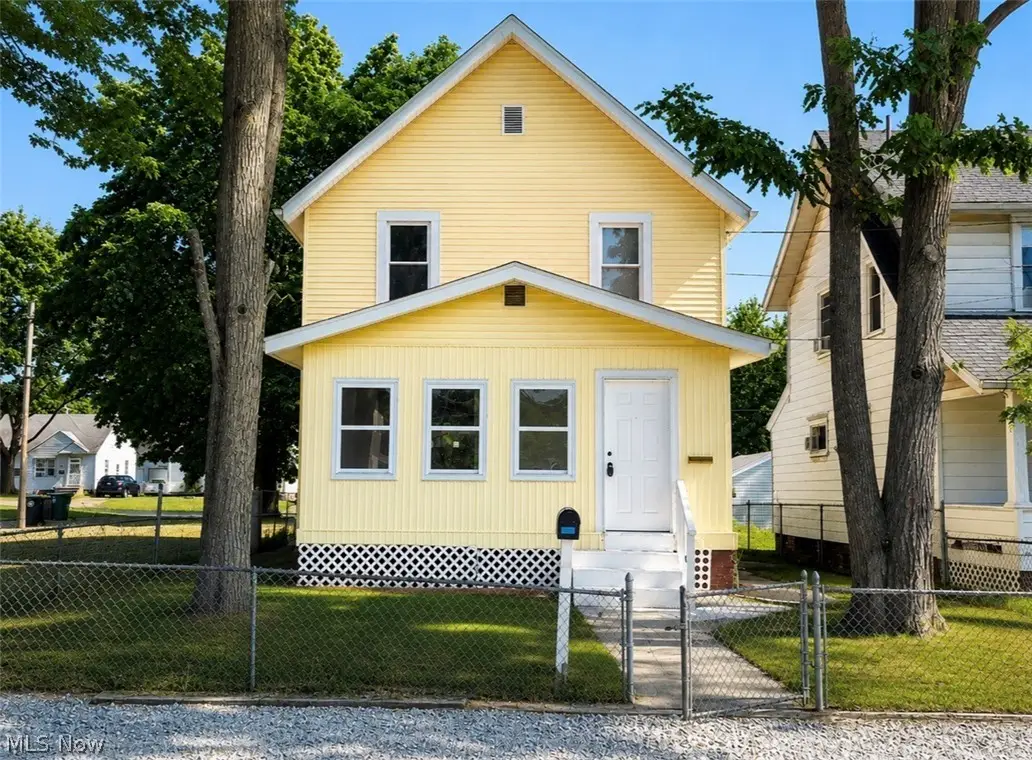 1617 Bonnot Ne Place, Canton, OH 44705 - #1