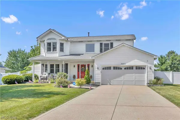 3041 Portsmouth Drive, Brunswick, OH 44212