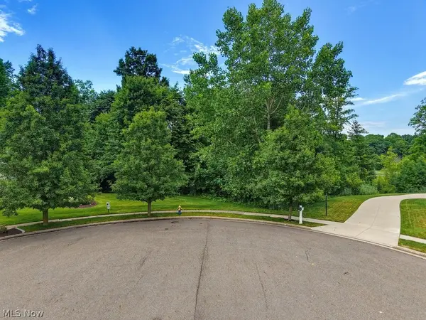 389 Opal Court, Streetsboro, OH 44241