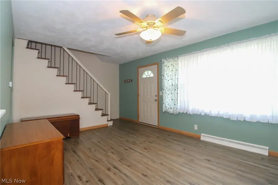 2327 Bel Aire Lane, Youngstown, OH 44514 - #3