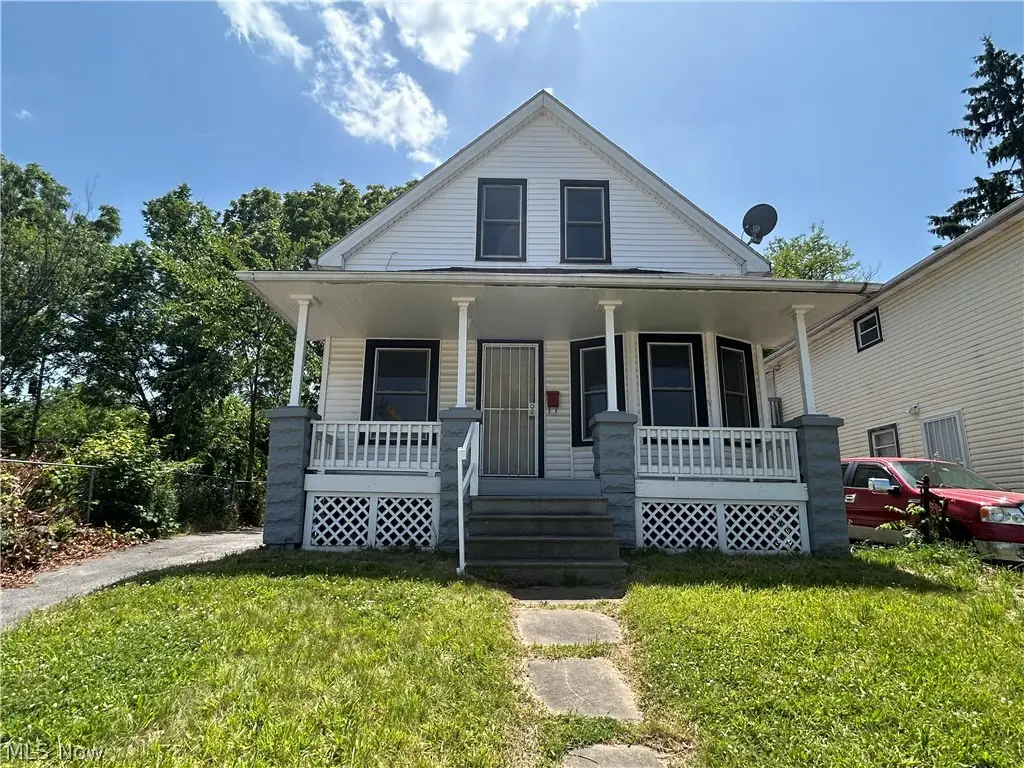 8910 Harris Avenue, Cleveland, OH 44104 - #1