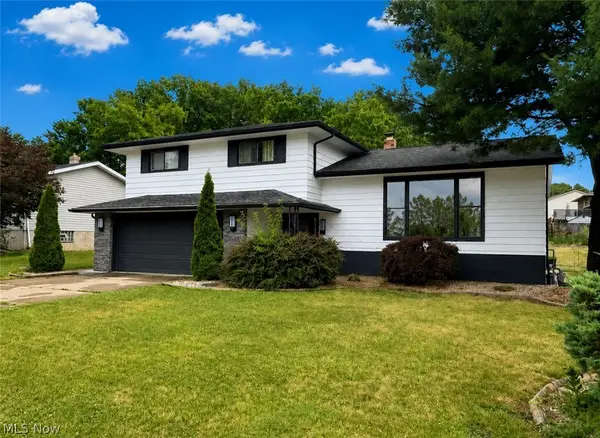 6715 Thoreau Drive, Parma, OH 44129