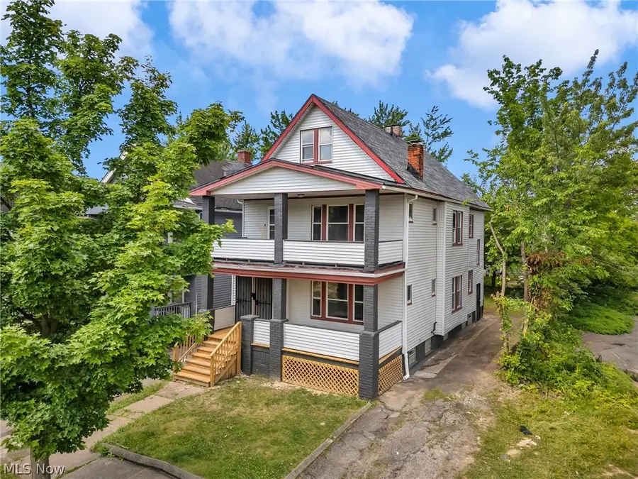 3514 E 118th Street, Cleveland, OH 44105 - #2