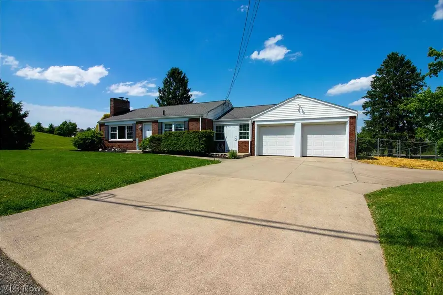 10381 Portage Nw Street, Canal Fulton, OH 44614 - #2