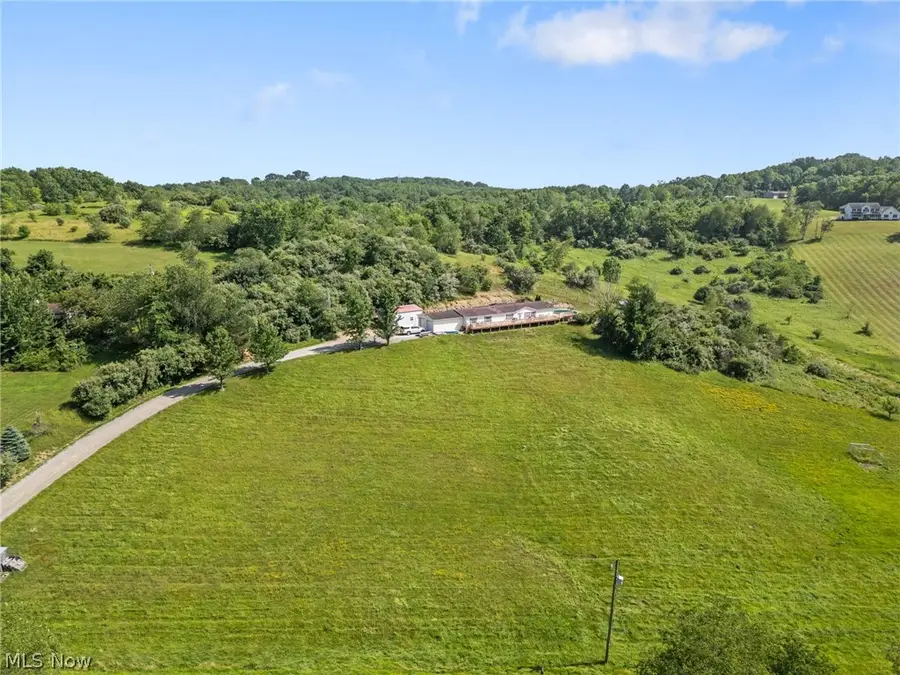 7022 Bluebird Nw Road, East Canton, OH 44730 - #2
