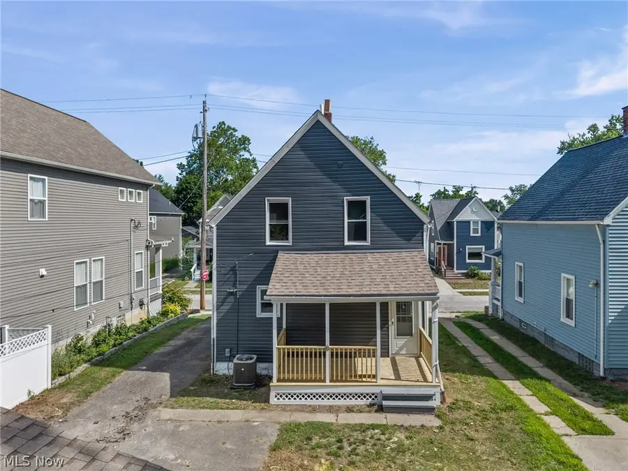 12028 Wade Park Avenue, Cleveland, OH 44106 - #2