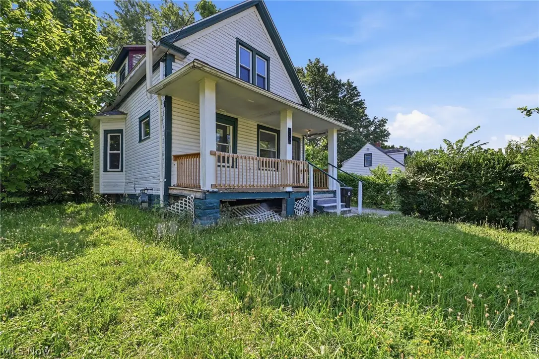 3337 E 143rd Street, Cleveland, OH 44120 - #1