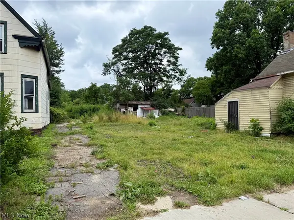 4926 Frazee Avenue, Cleveland, OH 44127