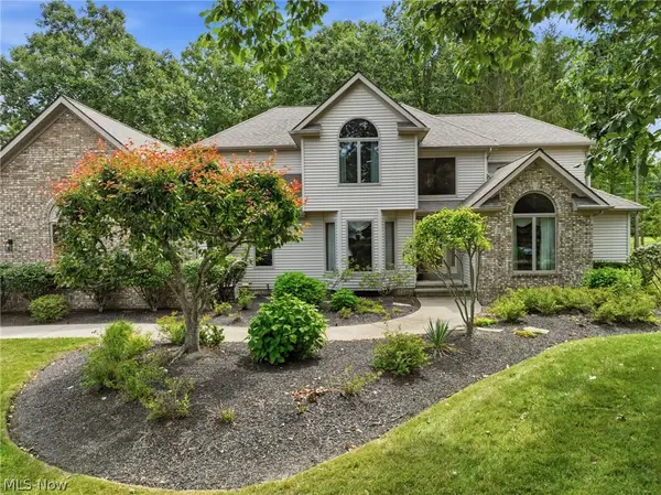 6435 Suzanne Lane, Solon, OH 44139