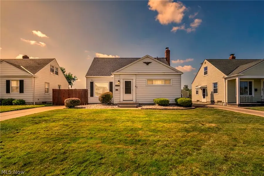 3001 Walbrook Avenue, Cleveland, OH 44109 - #2