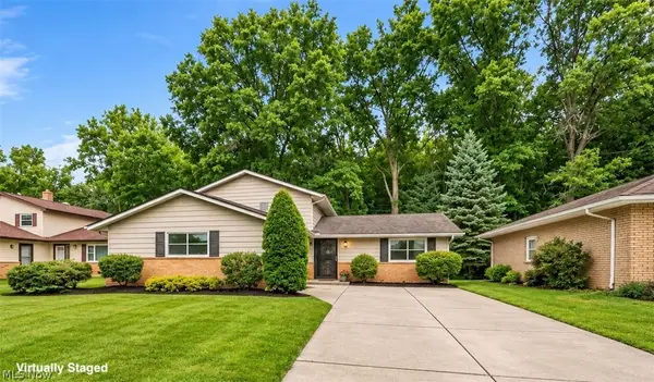 4554 Whitehall Drive, South Euclid, OH 44121