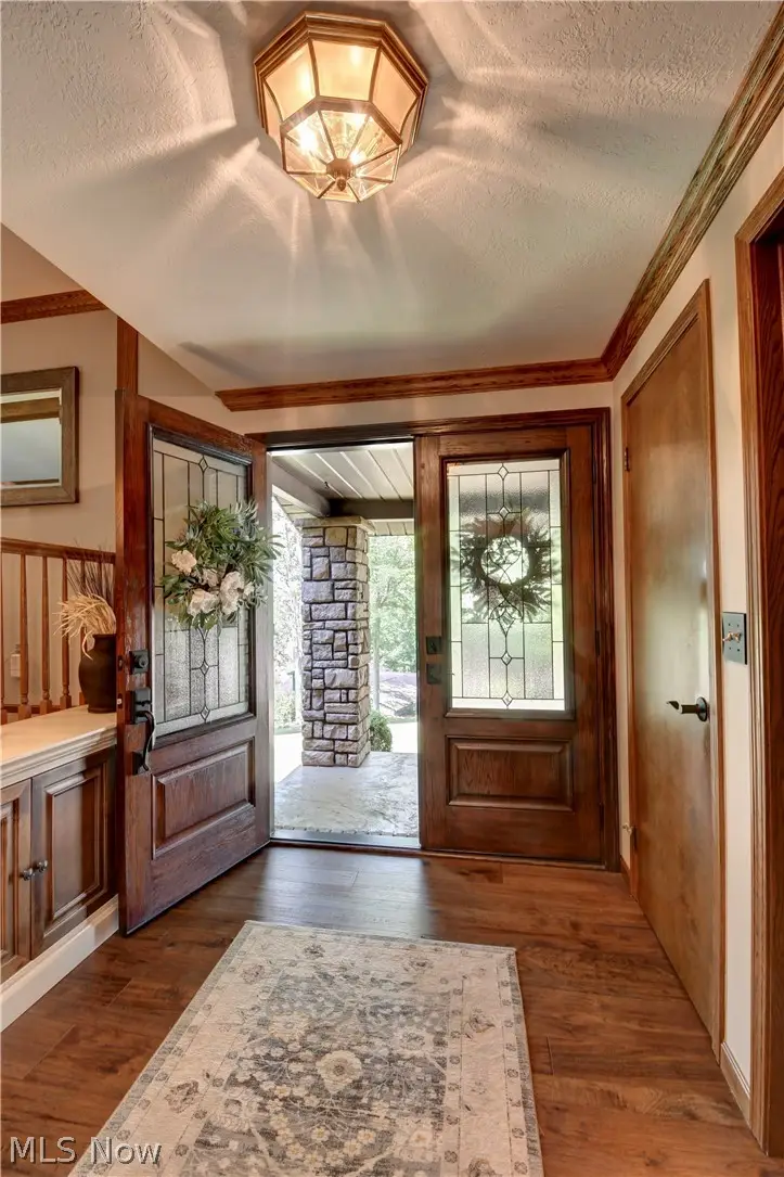 2356 Beechwood Nw Drive, Dover, OH 44622 - #2