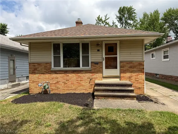 77 William Street, Bedford, OH 44146