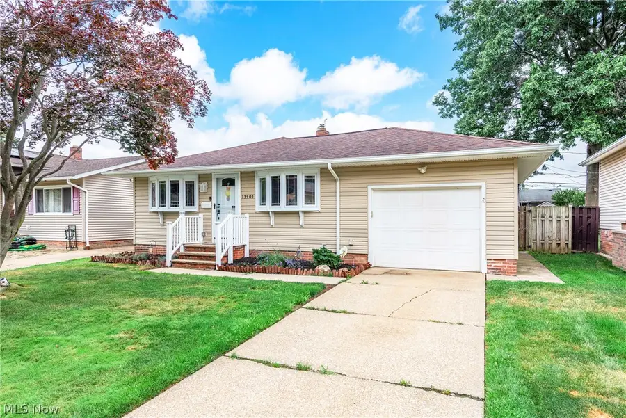 13901 Franklyn Boulevard, Brook Park, OH 44142 - #3