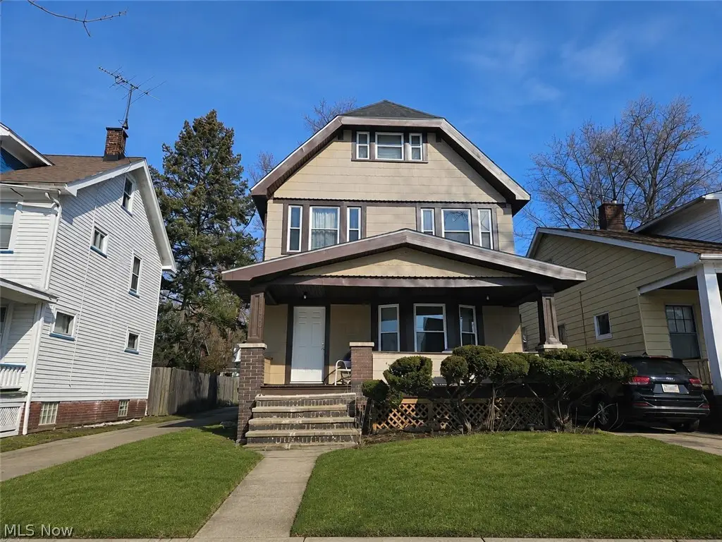 15301 Parkgrove Avenue, Cleveland, OH 44110 - #1