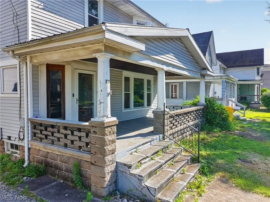 703 W Main Street, Conneaut, OH 44030 - #2