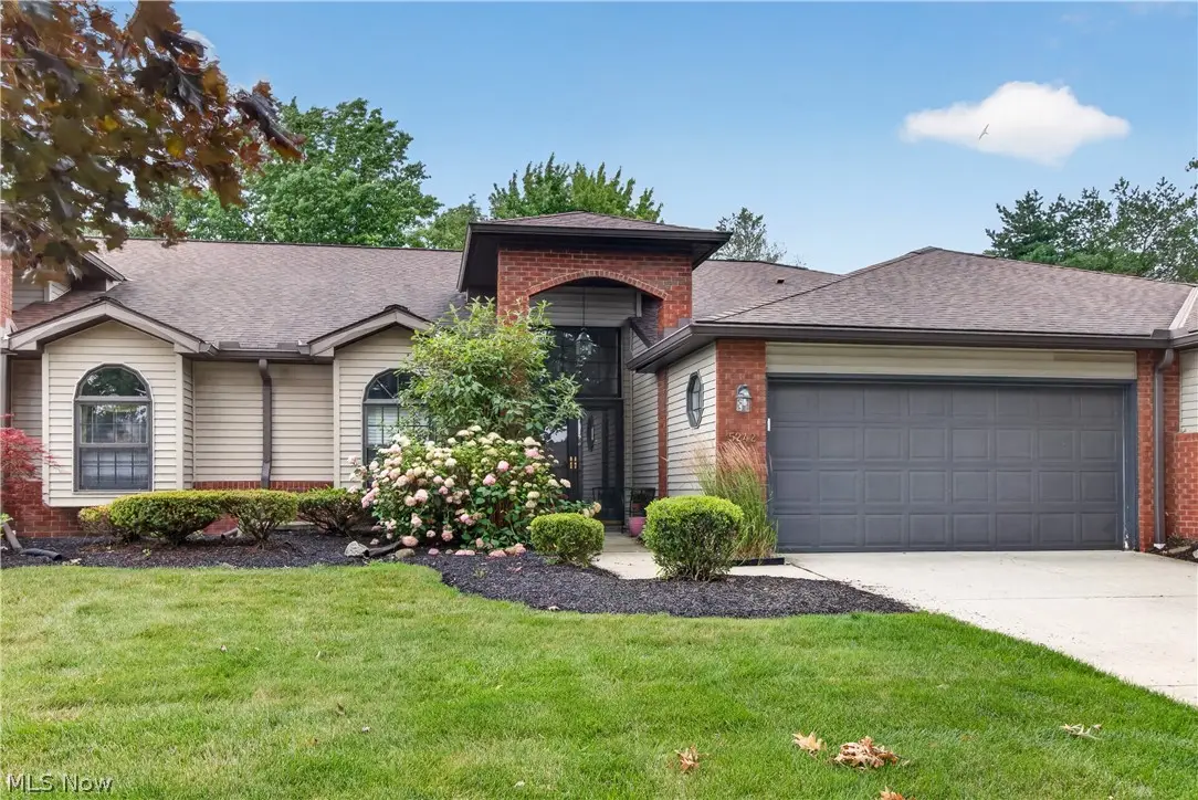 5242 Parkhurst Drive, Sheffield, OH 44054 - #1
