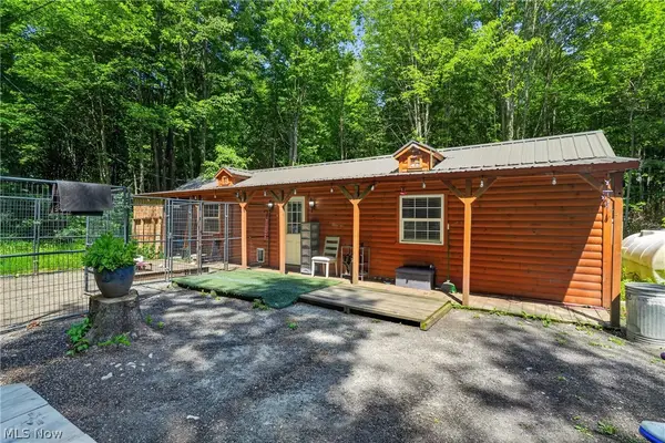 6737 Beckwith Drive, Pierpont, OH 44082