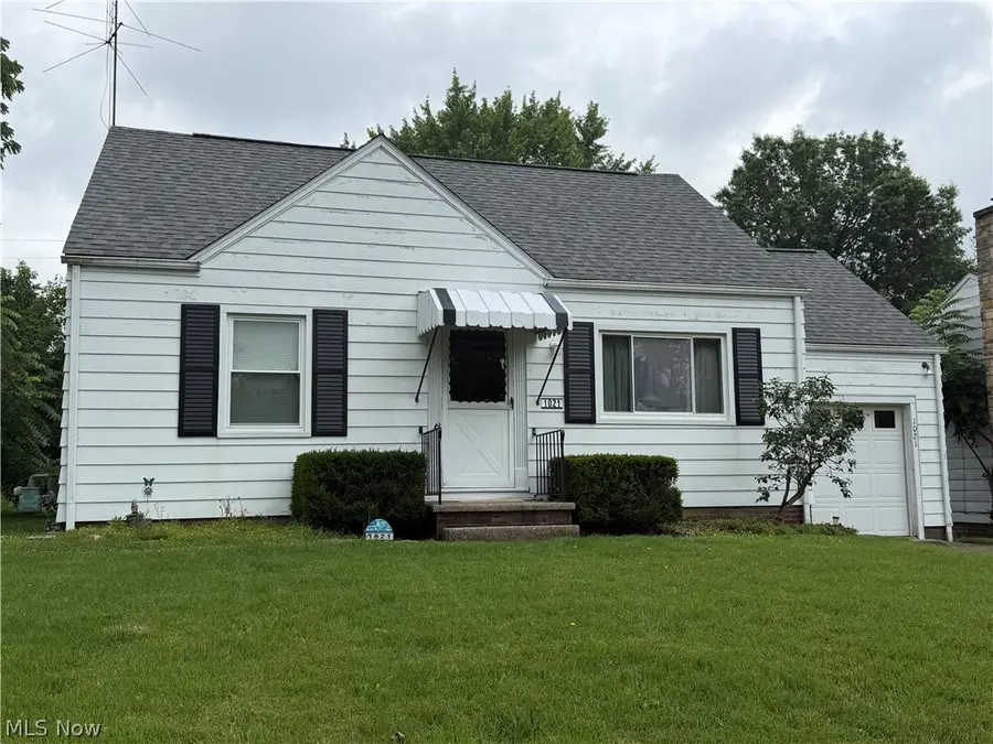 1021 W College Road, Alliance, OH 44601 - #2