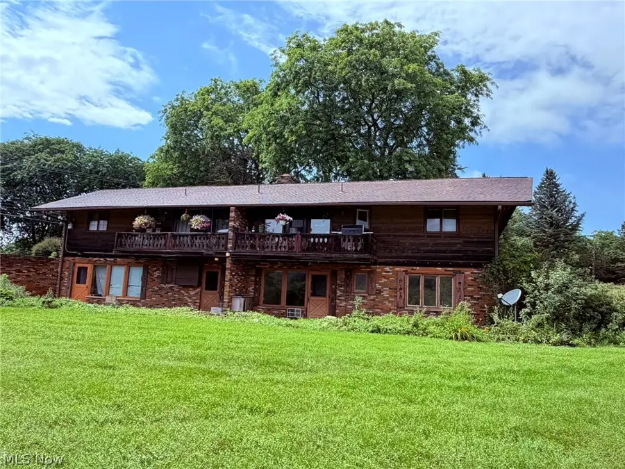 12276 Cleveland Nw Avenue, Uniontown, OH 44685 - #2