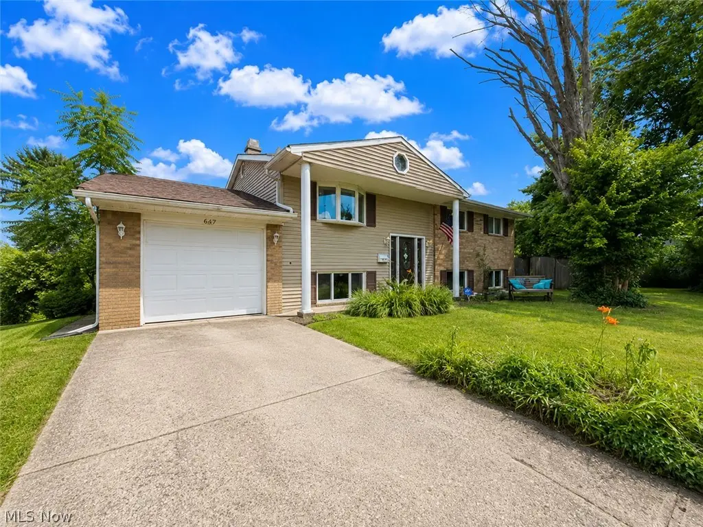 5019 Comstock Drive, Columbus, OH 43232 - #1