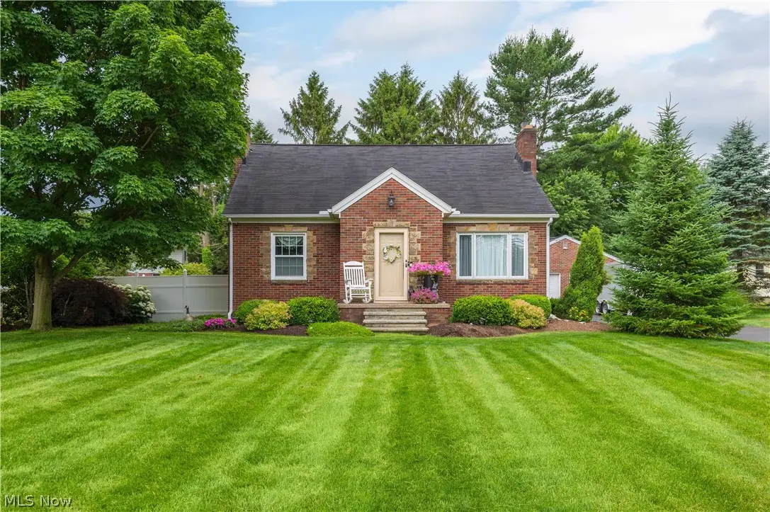 984 Cleveland Avenue, Amherst, OH 44001 - #1