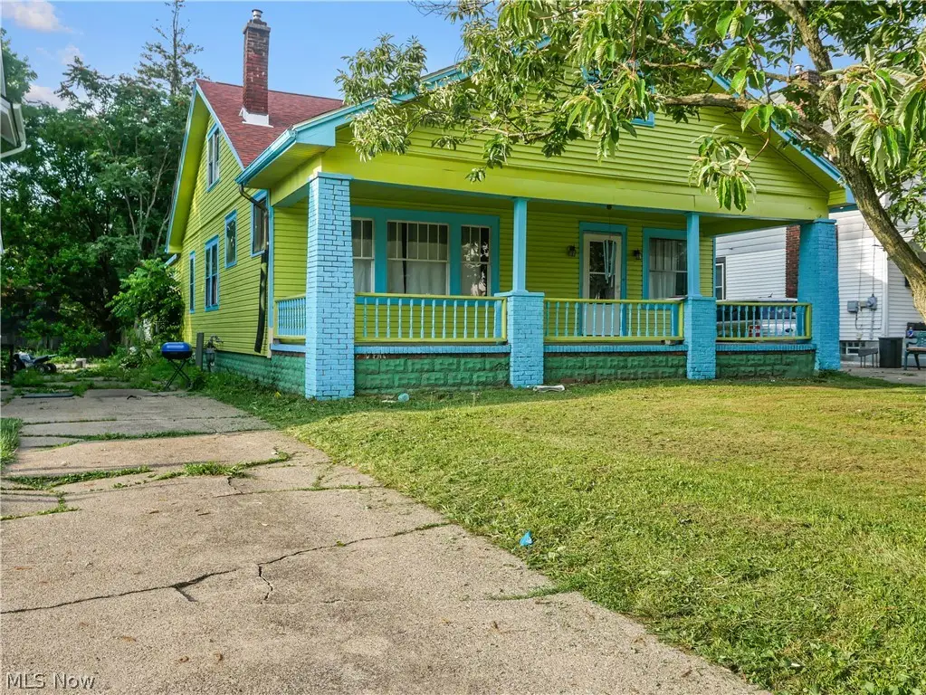 320 E Auburndale Avenue, Youngstown, OH 44507 - #1