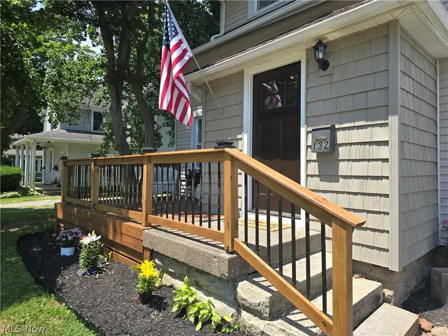 132 E Main Street, South Amherst, OH 44001 - #3