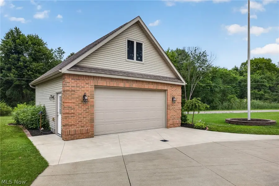 1343 Vermillion Drive, Barberton, OH 44203 - #3