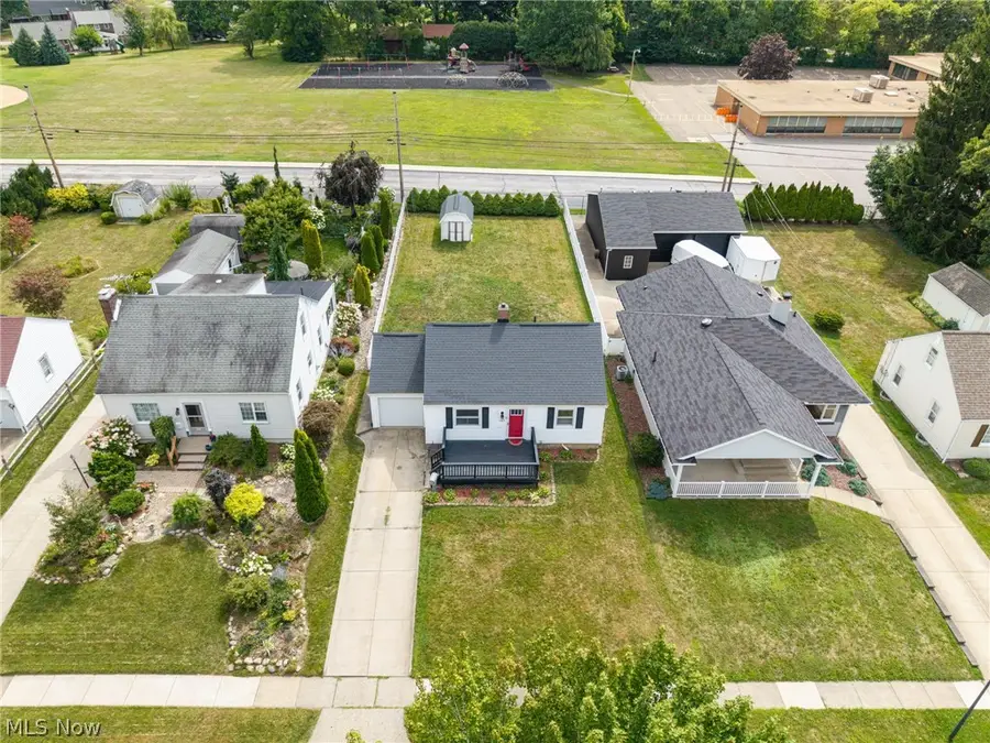 147 Overlook Avenue, Wadsworth, OH 44281 - #3