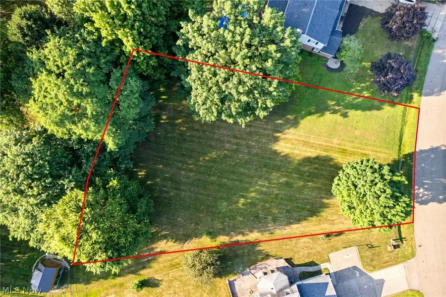 7961 Fayette Nw Avenue, Massillon, OH 44646 - #3