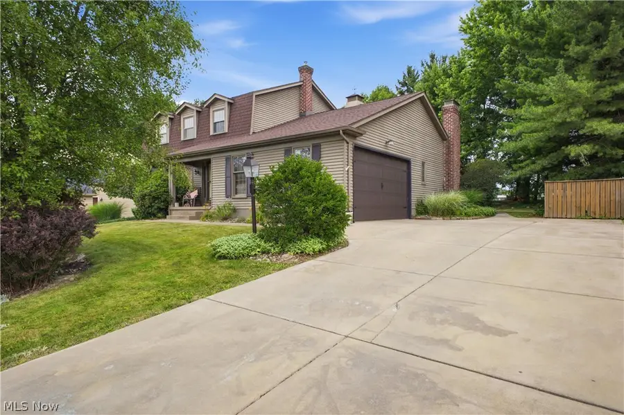 3218 Hummingbird Hill Drive, Poland, OH 44514 - #3