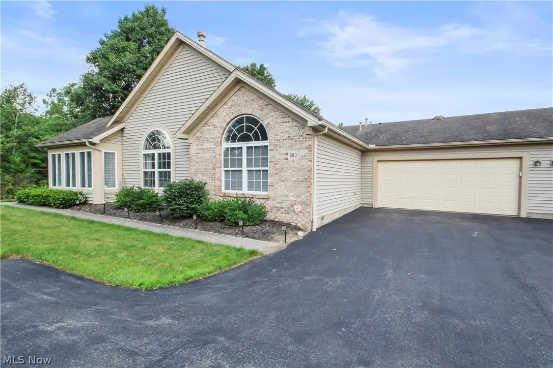 903 NE Willow Brook Ne Drive, Warren, OH 44483 - #1