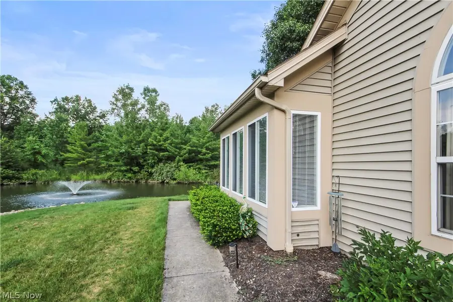 903 NE Willow Brook Ne Drive, Warren, OH 44483 - #2