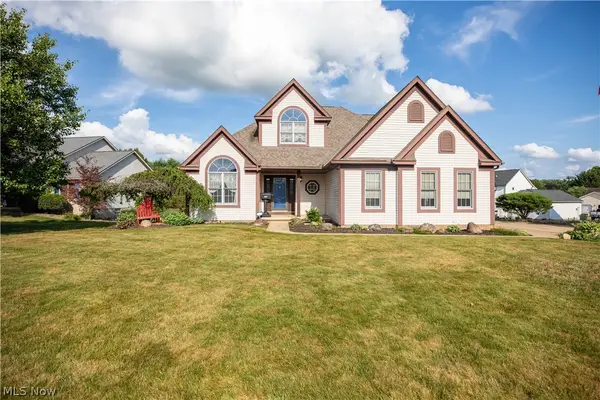 5972 Sunscape Ne Drive, Louisville, OH 44641