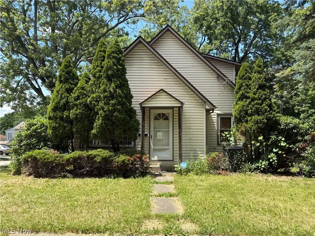 438 Baldwin Road, Akron, OH 44312 - #1