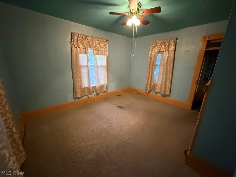 525 N Dawson Street, Uhrichsville, OH 44683 - #3