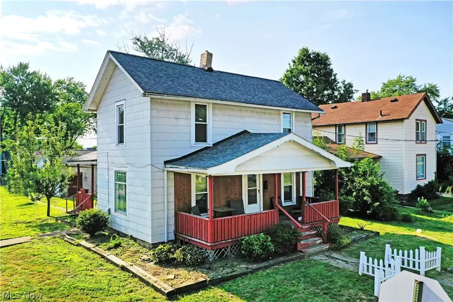 304 Cherry Avenue, Niles, OH 44446 - #2