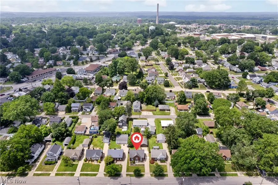 2542 9th Street, Cuyahoga Falls, OH 44221 - #2