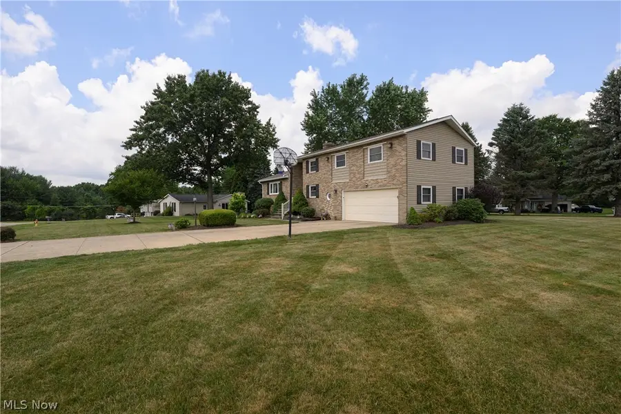 6775 Lake Cable Avenue, North Canton, OH 44720 - #3