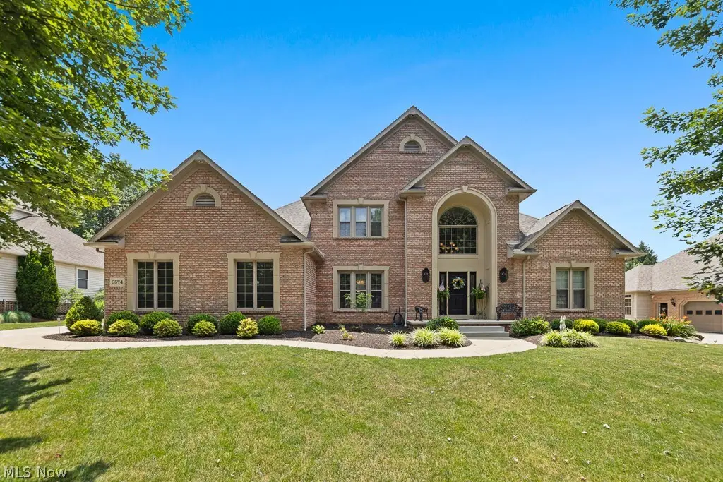 8574 Ashmede Court Nw Circle, Massillon, OH 44646 - #1