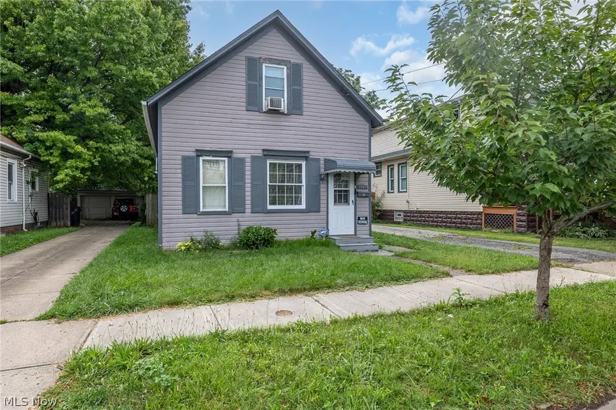 3521 W 49th Street, Cleveland, OH 44102 - #2